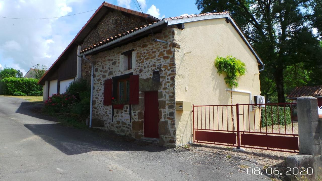 La Petite Fontaine Villa Ecuras ภายนอก รูปภาพ