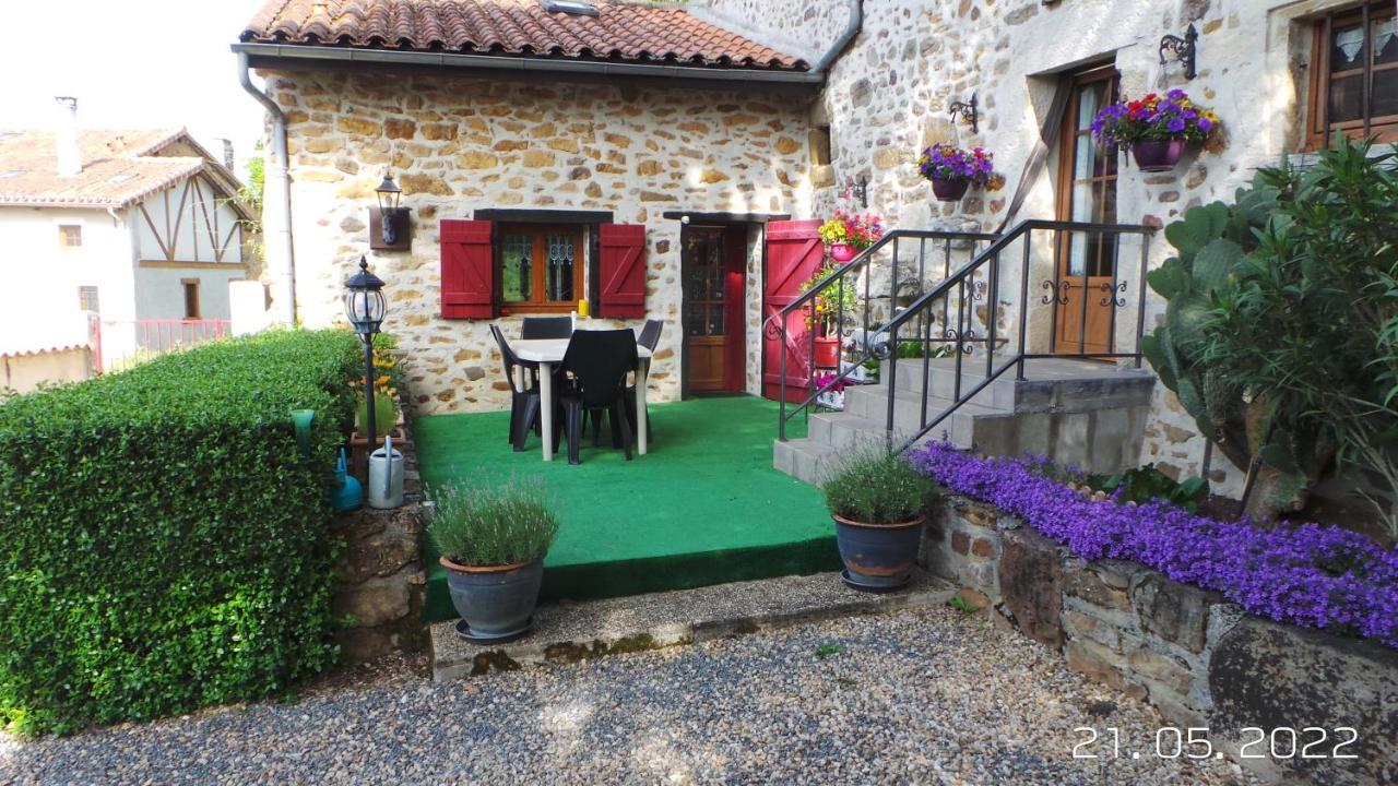 La Petite Fontaine Villa Ecuras ภายนอก รูปภาพ