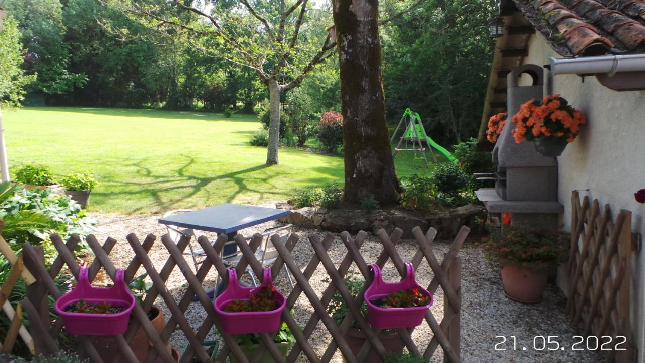 La Petite Fontaine Villa Ecuras ภายนอก รูปภาพ